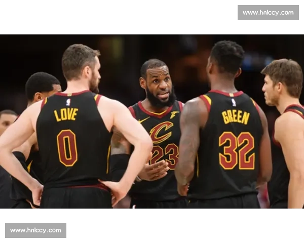 2016 骑士兄弟情:JR 与勒夫 20 秒拥抱背后的冠军救赎 2016 骑士兄弟情:JR 与勒夫 20 秒拥抱背后的冠军救赎